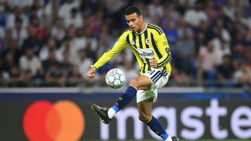 Fenerbahçe 18 yıl aradan sonra  Şampiyonlar Ligi'nde