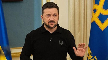 Zelenskiy'den Trump-Putin görüşmesine tepki: Tavizler barış getirmez