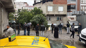 İstanbul'da sağanak alarmı: Sel sularına kapılan kadın kurtarıldı