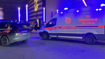 İstanbul'da AVM'de İsrail vatandaşına protesto