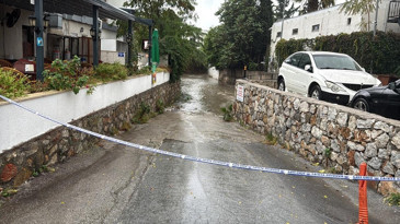 Bodrum'da sağanakla birlikte dereler taştı