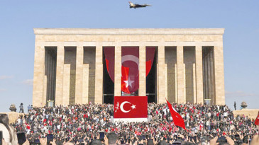 İş dünyasından Cumhuriyet Bayramı mesajı: Daha müreffeh bir Türkiye için çalışıyoruz