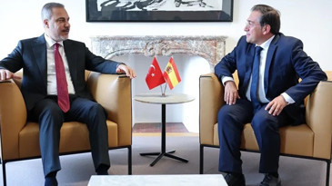 Bakan Fidan, İspanyol mevkidaşı Albares ile telefonda görüştü