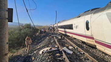 Faciadan önceki 5 dakika: İspanya'daki tren kazasının kayıtları ortaya çıktı