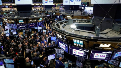 New York borsası yatay seyirle açıldı