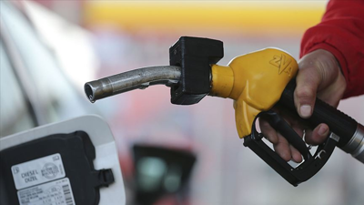 Akaryakıt fiyatlarında son durum! Benzin, motorin ve LPG'ye zam, indirim var mı? (11 Mayıs 2026)