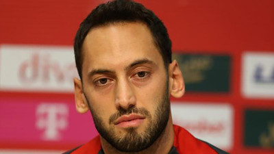 Hakan Çalhanoğlu aday kadrodan çıkarıldı