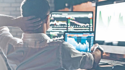 Kurultay davası ertelendi piyasalar nefes aldı