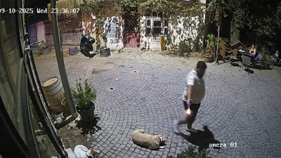 Urla’da kan donduran olay: Eski sevgili dehşeti vahşeti güvenlik kamerasına yansıdı