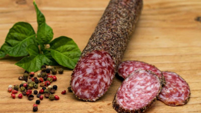 Salamın içinden bakteri çıktı, toplatılıyor