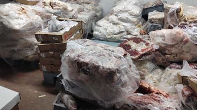 Başkentte 3 iş yerinde 17 ton bozuk et ele geçirildi