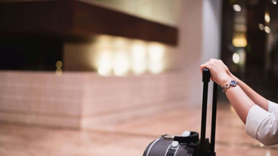 Turizm geliri ilk &ccedil;eyrekte y&uuml;zde 4,2 artarak 9,9 milyar dolara y&uuml;kseldi