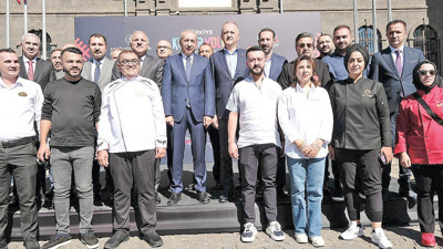 Diyarbakır’ın surları 9 gün Picasso ve Rodin’i ağırlayacak