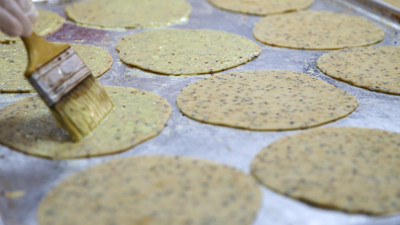 "Samsat çöreği" geçim kaynakları oldu