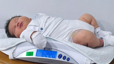 Türkiye’nin en iri doğan bebeği olarak tarihe geçti