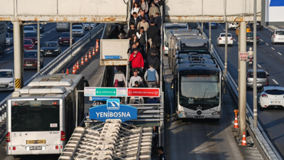 Bugün toplu taşıma ücretsiz mi? Metrobüs, metro, otobüs, İETT, vapur, tramvay, Marmaray bedava mı?
