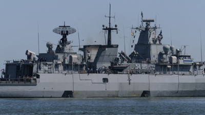 Alman donanması İHA'lara karşı lazer silahını test ediyor