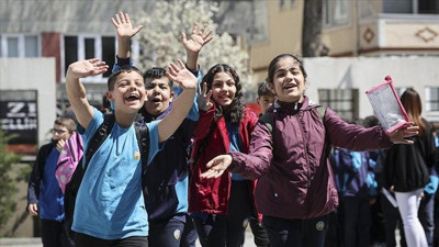 18 milyon öğrenci ara tatile çıkıyor! Son ders zili yarın çalacak