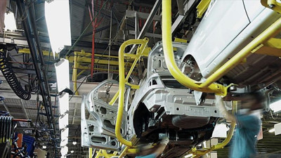 Çinli elektrikli araç devleri kasımda teslimat rekorlarına yaklaştı