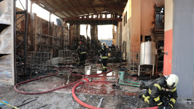 Kocaeli'deki fabrika yangınında ölen 6 kişinin otopsisi tamamlandı