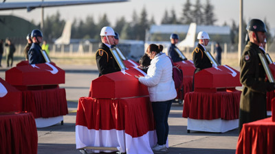 Türkiye şehitlerini uğurluyor: Ankara'da askeri tören düzenlendi