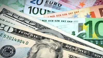 Dolar/TL'den günün ilk rakamları