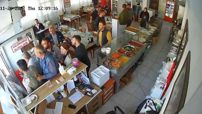 Osmaniye'de yaşanan 4.4'lük deprem kameralara yansıdı!