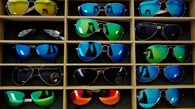 Gözlük devine grev şoku! 9 bin işçi iş bırakıyor