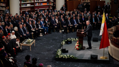 Cumhurbaşkanı Erdoğan: Papa'nın ilk yurt dışı ziyaretini Türkiye'ye yapması çok anlamlı