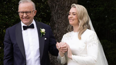 Evliliği ülke tarihine geçti! Güvenlik yüzünden az sayıda kişi katıldı