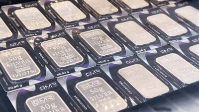 Rekor kıran gümüşte kâr satışı freni