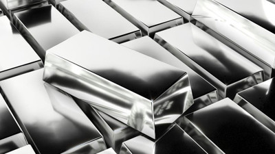 Gümüş rekora yakın seyrini koruyor