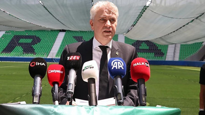 Sakaryaspor Kulübü Başkanı görevinden ayrıldığını duyurdu