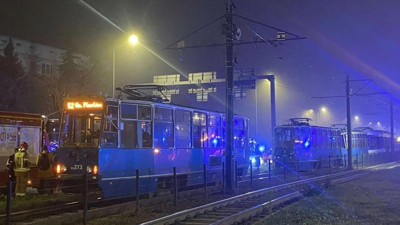 Polonya'da tramvay kazası: 2'si ağır 35 yaralı