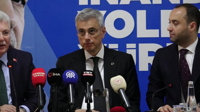 Bakan Memişoğlu açıkladı: Türkiye'nin ilk kalp makinesi, kanser ilacı, ambulans ve helikopteri geliyor