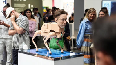 Elon Musk'ı robot köpek yaptılar