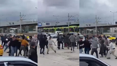 Bursa’da meydan savaşı! Kask, sopa, tekme, tokat...