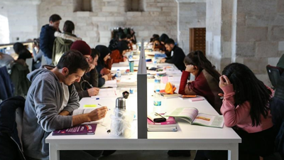 İBB burs sonuçları erişime açıldı mı? İBB Genç Üniversiteli Desteği sonuçları ne zaman açıklanacak?