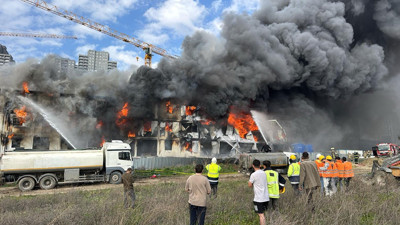 Esenyurt'ta işçi konteynerinde yangın çıktı