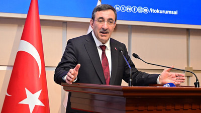 Cevdet Yılmaz: Sanayide dönüşüm cari açığın iyileşmesini destekliyor