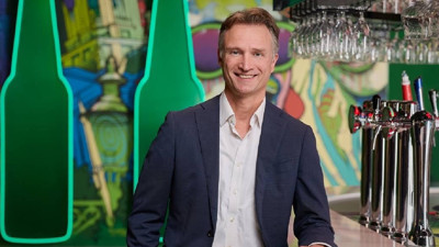 Yatırımcı baskısına dayanamayan dev şirketin CEO&rsquo;su koltuğunu bırakıyor