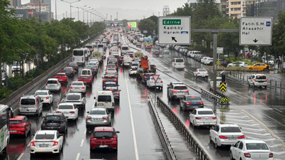 İstanbul'da sabah trafiği kilitlendi! Yoğunluk yüzde 71'e çıktı