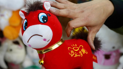 Hatalı &uuml;retilen oyuncak fenomen oldu! G&uuml;nde 20 bin adet sipariş geliyor