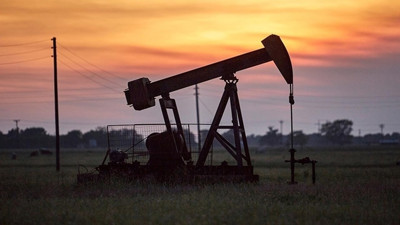 Rusya'nın petrol ve doğal gaz gelirleri y&uuml;zde 24 azaldı