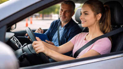 Ehliyet sınavında randevu karaborsası