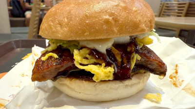 53 yıllık fast food zinciri 106 şubesini kapatıyor