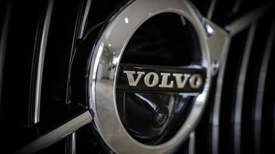 Volvo'da k&acirc;r &ccedil;&ouml;kt&uuml;, hisseler &ccedil;akıldı: Şirket tarihindeki en k&ouml;t&uuml; işlem g&uuml;n&uuml;