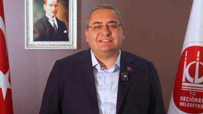 Son dakika: Mesut &Ouml;zarslan CHP'den istifa etti