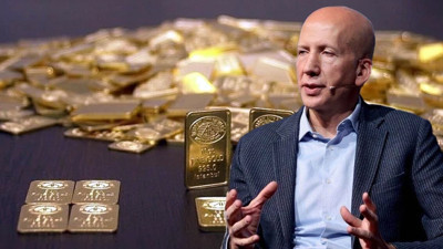 Hakan Kara'dan dikkat çeken analiz: Altın tarihi zirveyi aştı, gümüş geride kaldı