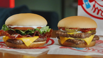 McDonald&rsquo;s&rsquo;ın rakibinden şoke eden karar! 350 restoranını kapatacak